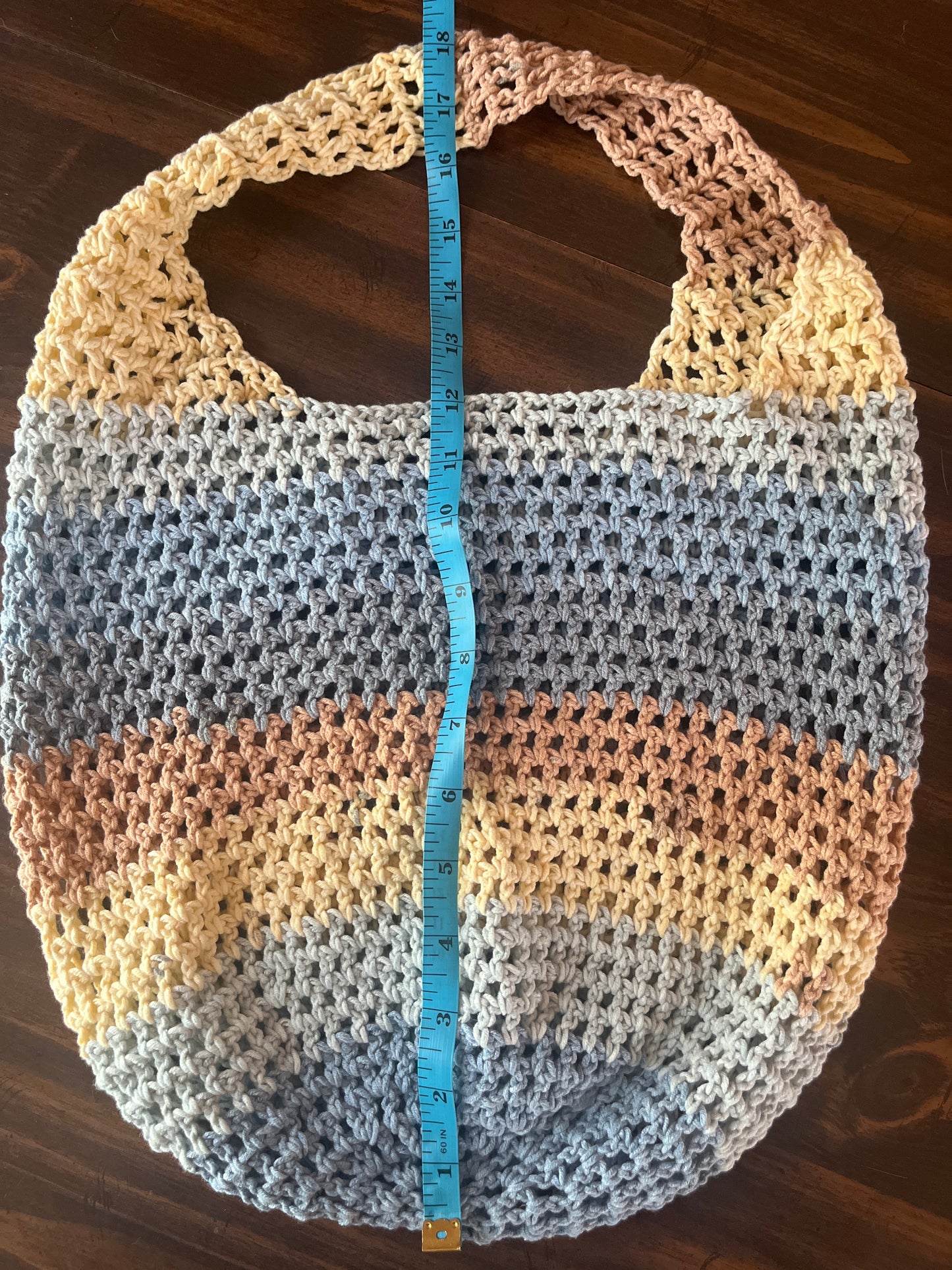 Over the shoulder striped tote