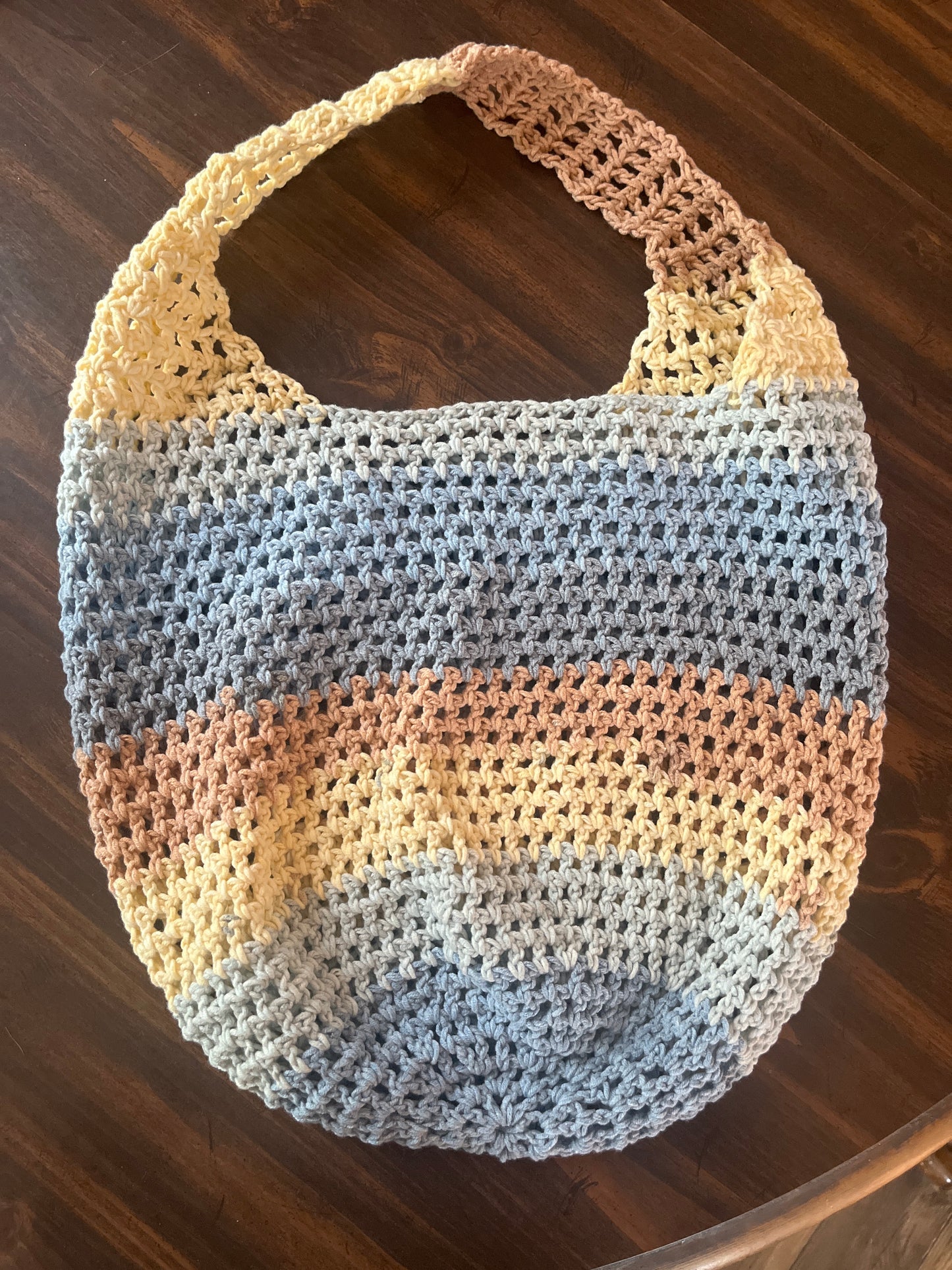Over the shoulder striped tote